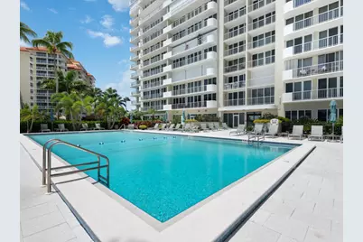140 Seaview Court #204S, Marco Island, FL 34145 - Photo 2