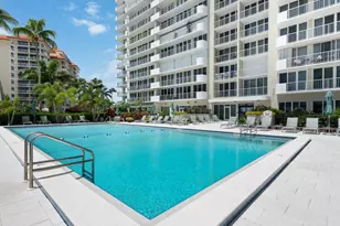 140 Seaview Ct, Marco Island, FL 34145 - Photo 2
