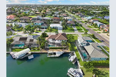 1281 Aruba Court, Marco Island, FL 34145 - Photo 2