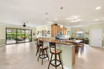 3934 Sapphire Way, Naples, FL 34114 - Photo 4