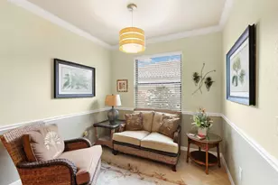 3934 Sapphire Wy, Naples, FL 34114 - Photo 10