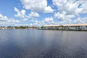 297 Stella Maris Dr S, Naples, FL 34114 - Photo 34