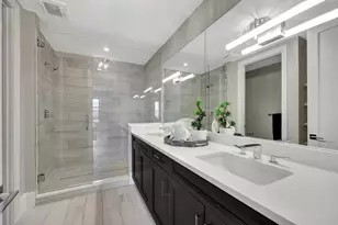 1130 3rd Ave S, Naples, FL 34102 - Photo 30