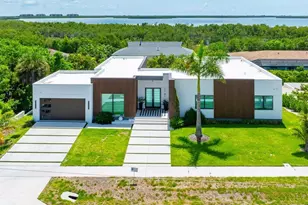 1787 Dogwood Dr, Marco Island, FL 34145 - Photo 2