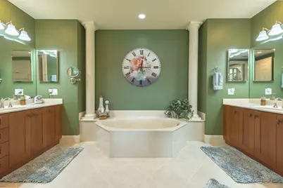 9233 Museo Circle #103, Naples, FL 34114 - Photo 12