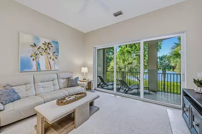 3053 Aviamar Circle #203, Naples, FL 34114 - Photo 6