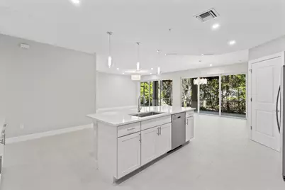 196 Indies Drive E #101, Naples, FL 34114 - Photo 8