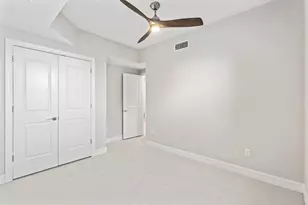 196 Indies Dr E, Naples, FL 34114 - Photo 24