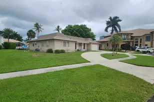 514 Antilles Ct, Marco Island, FL 34145 - Photo 24