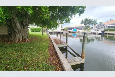 514 Antilles Court, Marco Island, FL 34145 - Photo 8