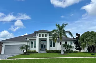 350 Hazelcrest St, Marco Island, FL 34145 - Photo 1