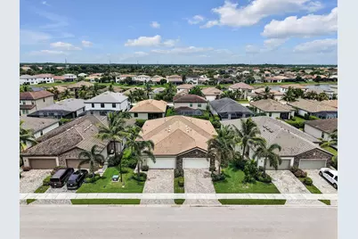 9157 Glenforest Drive, Naples, FL 34120 - Photo 32