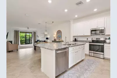 9157 Glenforest Drive, Naples, FL 34120 - Photo 4