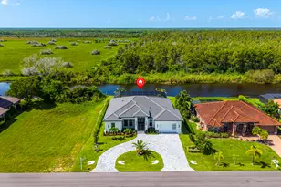 18433 Royal Hammock Blvd, Naples, FL 34114 - Photo 4