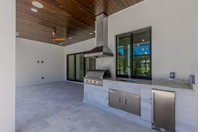 18433 Royal Hammock Boulevard, Naples, FL 34114 - Photo 14