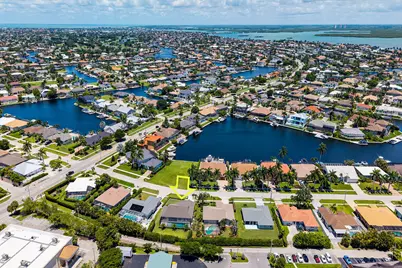 1813 N Bahama Avenue, Marco Island, FL 34145 - Photo 50