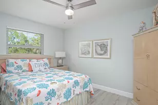 260 8th St NE, Naples, FL 34120 - Photo 24