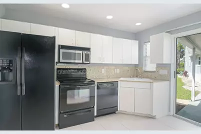 260 8th Street NE, Naples, FL 34120 - Photo 36