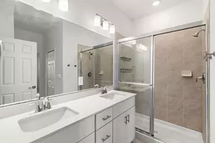 2878 Blossom Wy, Naples, FL 34120 - Photo 12