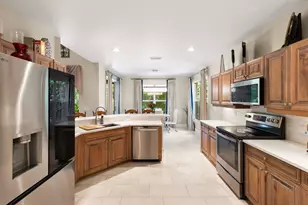 6561 Autumn Woods Blvd, Naples, FL 34109 - Photo 10