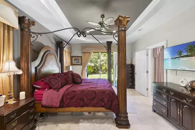 6561 Autumn Woods Boulevard, Naples, FL 34109 - Photo 18