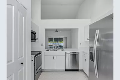 447 Saint Andrews Boulevard, Naples, FL 34113 - Photo 6