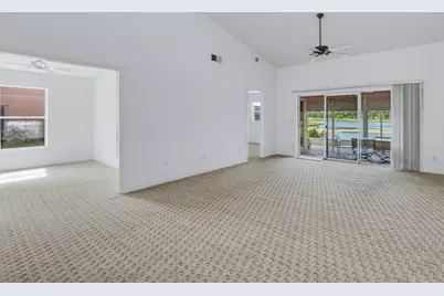 447 Saint Andrews Boulevard, Naples, FL 34113 - Photo 2