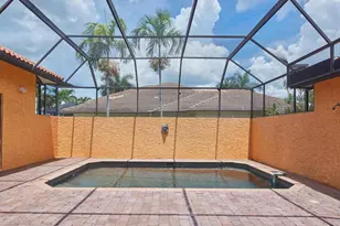 10 Anchor Ct, Marco Island, FL 34145 - Photo 6