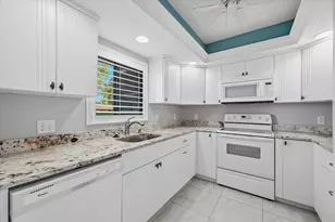 5757 Gage Ln, Naples, FL 34113 - Photo 14