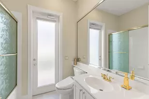 7709 Sicilia Ct, Naples, FL 34114 - Photo 32