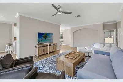 3153 Aviamar Circle #202, Naples, FL 34114 - Photo 6