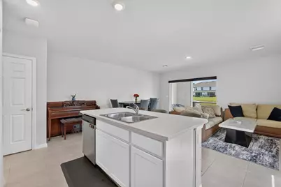 15364 Wildflower Circle, Naples, FL 34119 - Photo 10