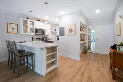 60 W Pelican Street #103, Naples, FL 34113 - Photo 8