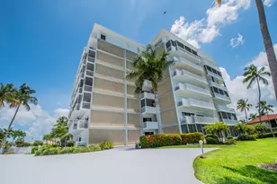 60 W Pelican St, Naples, FL 34113 - Photo 2