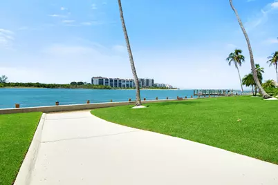 60 W Pelican Street #103, Naples, FL 34113 - Photo 30