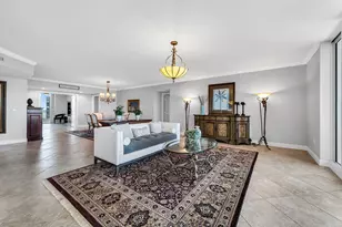 1050 Borghese Ln, Naples, FL 34114 - Photo 6