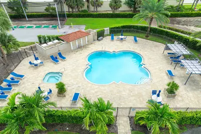 6022 Westbourgh Drive, Naples, FL 34112 - Photo 20