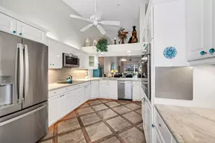2326 Magnolia Ln, Naples, FL 34112 - Photo 2