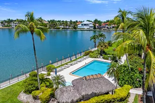 838 W Elkcam Cir, Marco Island, FL 34145 - Photo 48