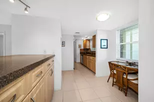 838 W Elkcam Cir, Marco Island, FL 34145 - Photo 12