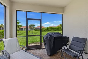1577 Vizcaya Ln, Naples, FL 34113 - Photo 6