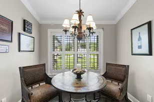 221 Kings Way, Naples, FL 34104 - Photo 10