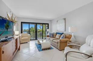 848 W Elkcam Cir, Marco Island, FL 34145 - Photo 2