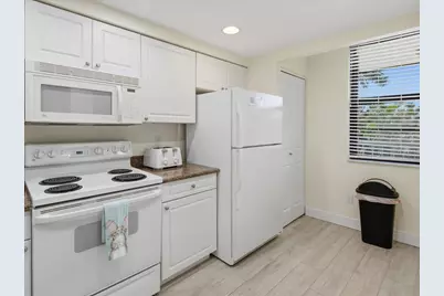 380 Seaview Court #204, Marco Island, FL 34145 - Photo 8