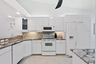 6600 Beach Resort Dr, Naples, FL 34114 - Photo 8
