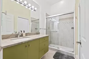 6600 Beach Resort Dr, Naples, FL 34114 - Photo 24