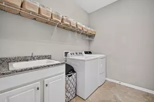 1595 Marton Ct, Naples, FL 34113 - Photo 24