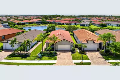 1595 Marton Court, Naples, FL 34113 - Photo 36