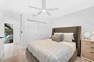 1276 Treasure Ct, Marco Island, FL 34145 - Photo 24