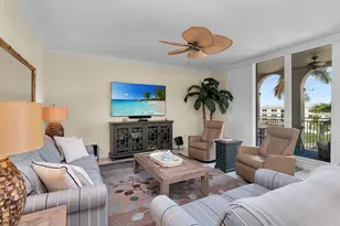 451 Bayfront, Naples, FL 34102 - Photo 2